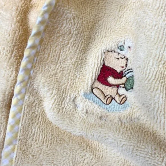 Disney's Winnie the Pooh Hooded Terrycloth Robe - Picture 7 of 7